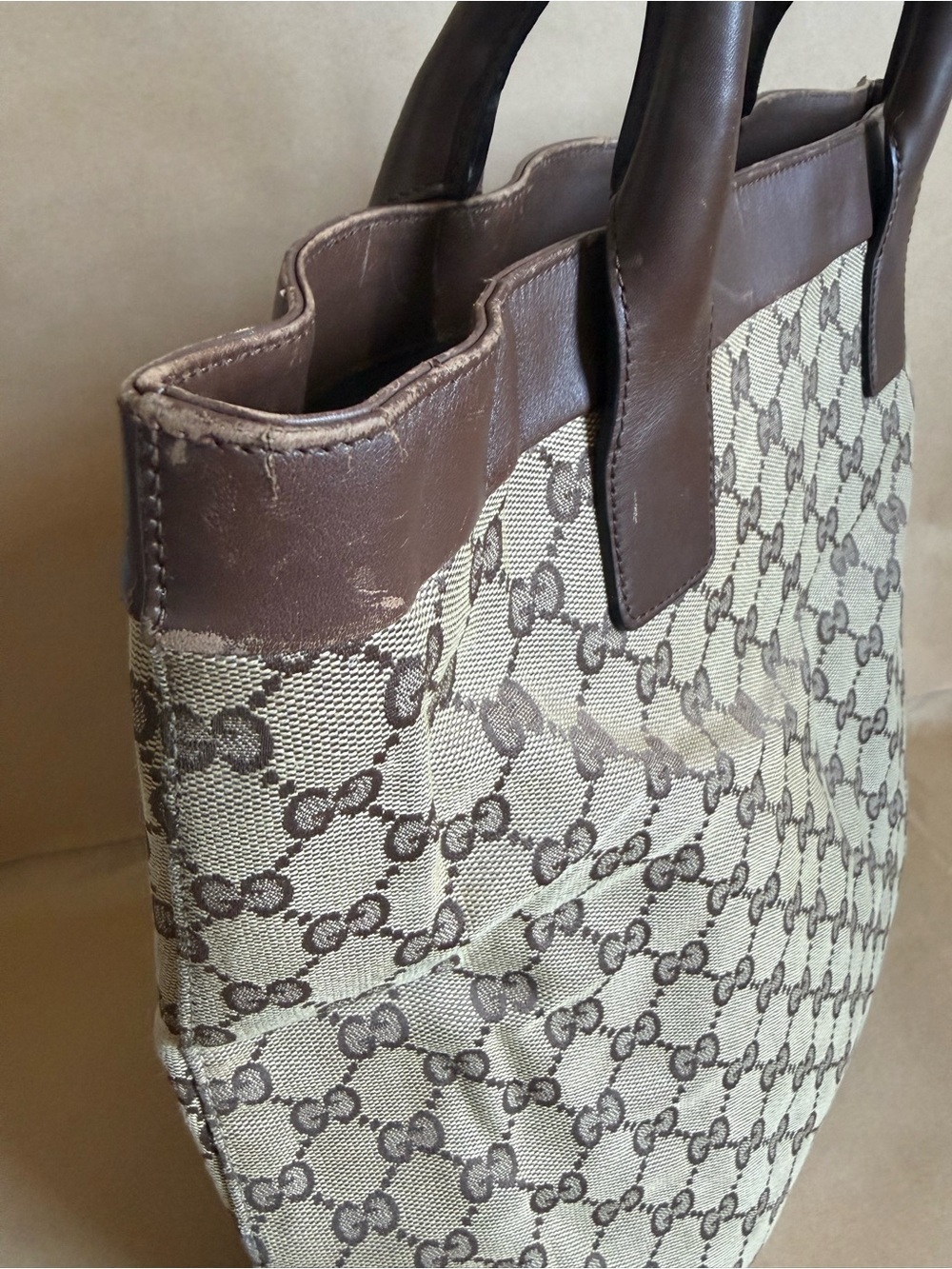 Gucci GG Tote - Picture 11 of 15